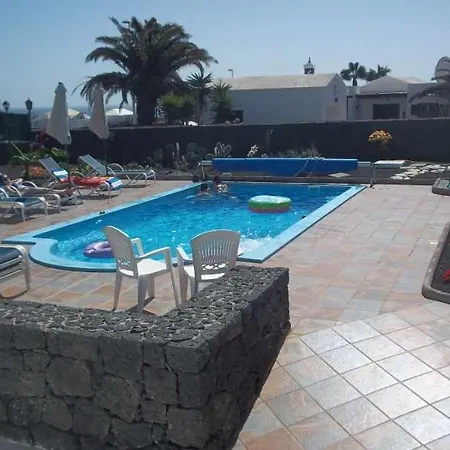 Playa Blanca Sleeps 8 Pool Wifi * Playa Blanca (Lanzarote)